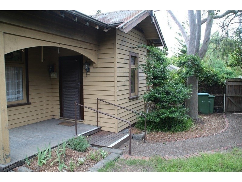 284 Mount Dandenong Road, Croydon VIC 3136