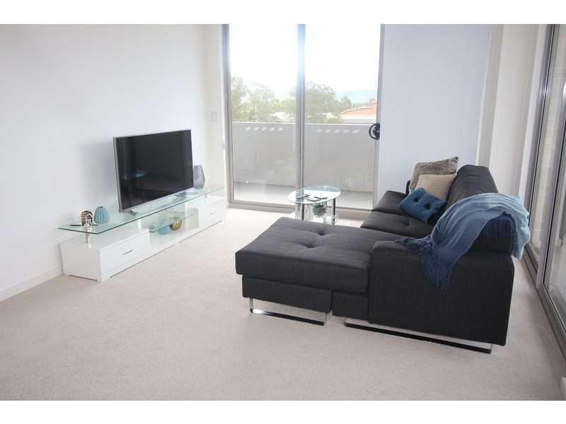 A607/48-56 Derby Street, Kingswood NSW 2747