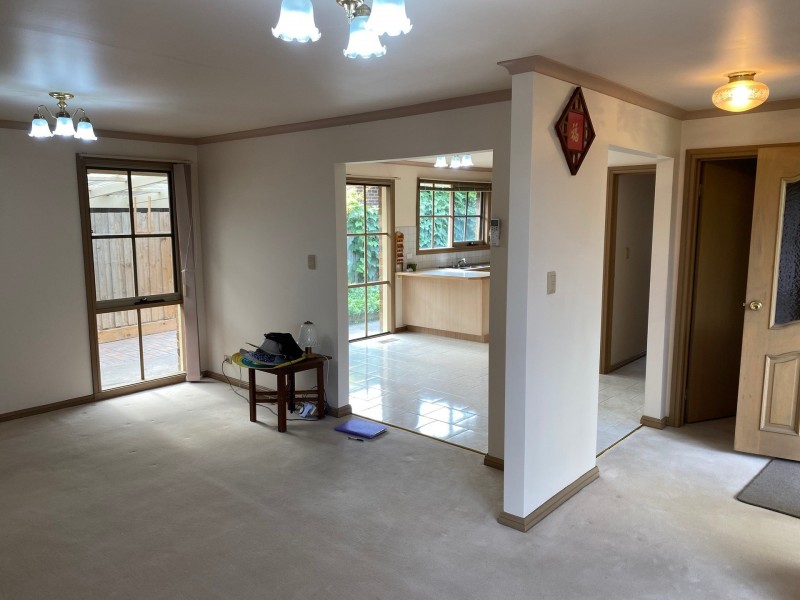 2/9 DEVON DRIVE, Doncaster East VIC 3109