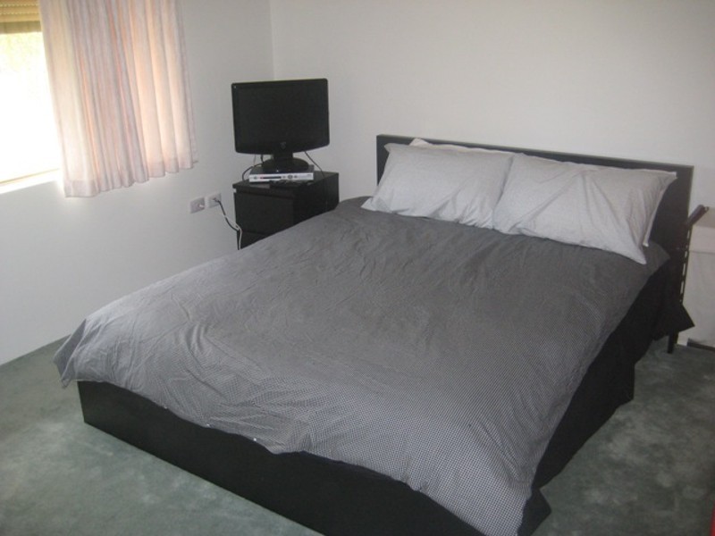 11 Casuarina Place, Henley Brook WA 6055