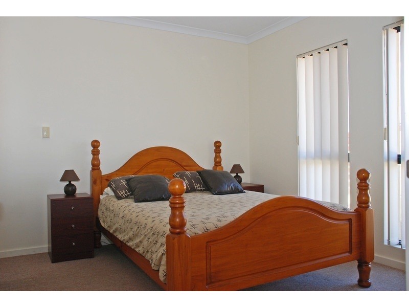 1 Cristobal Cres, Mindarie WA 6030