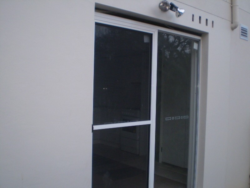 8C ROSS STREET, Brooklyn NSW 2083