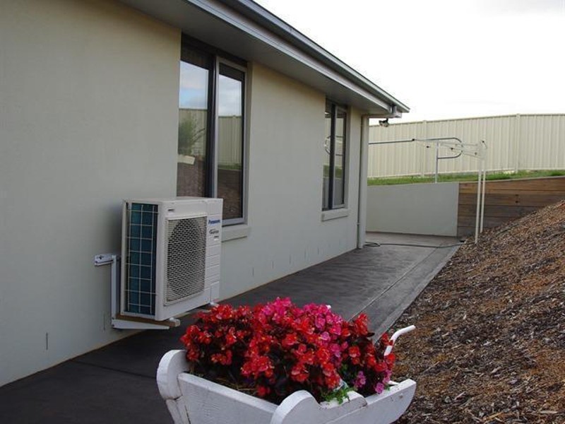 3 Rowena Court, Devonport TAS 7310