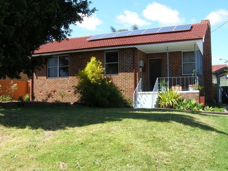 30 Coolga Road, Koongamia WA 6056