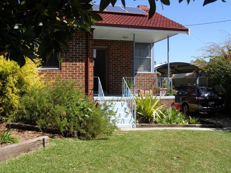 30 Coolga Road, Koongamia WA 6056