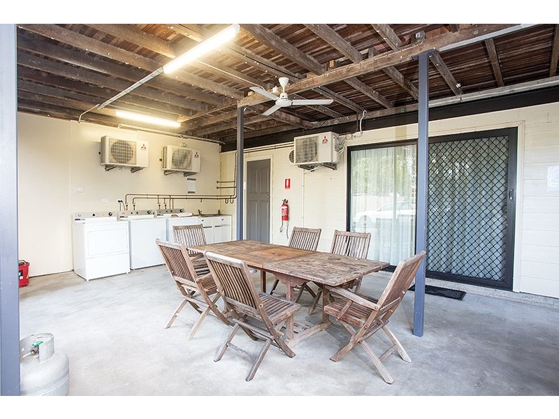 94 Broad St, Sarina QLD 4737