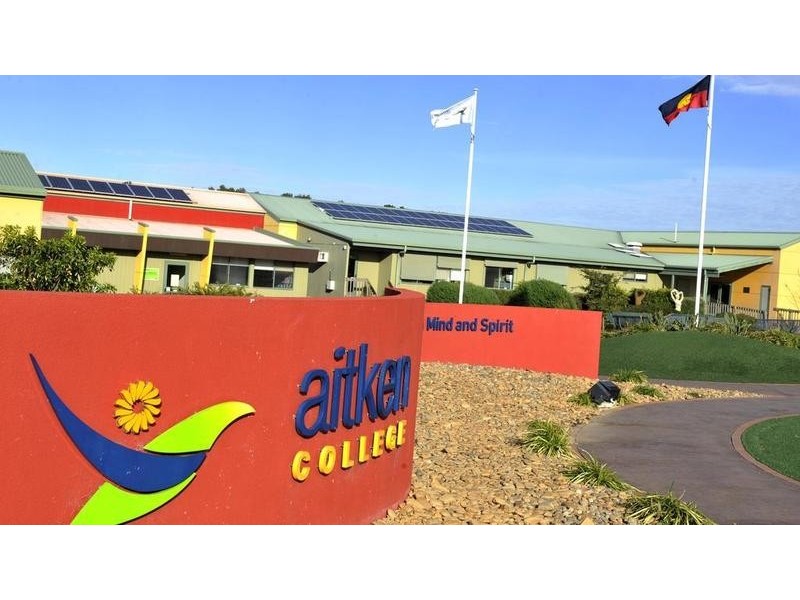 243 Taloumbi Crsecent, Greenvale VIC 3059