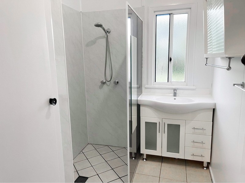 300 Slade Point Rd, Slade Point QLD 4740