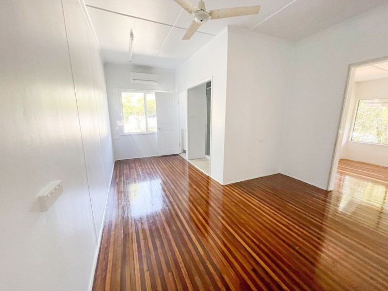 300 Slade Point Rd, Slade Point QLD 4740