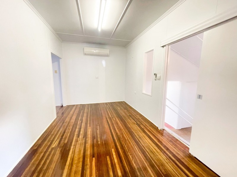 300 Slade Point Rd, Slade Point QLD 4740