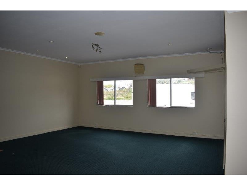 158 Scamander Avenue, Scamander TAS 7215