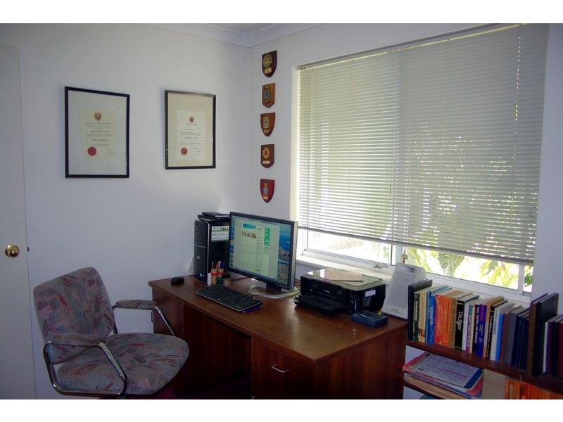 1A Purdie Avenue, Ardross WA 6153