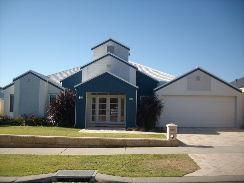 60 Chisholm Road, Dalyellup WA 6230