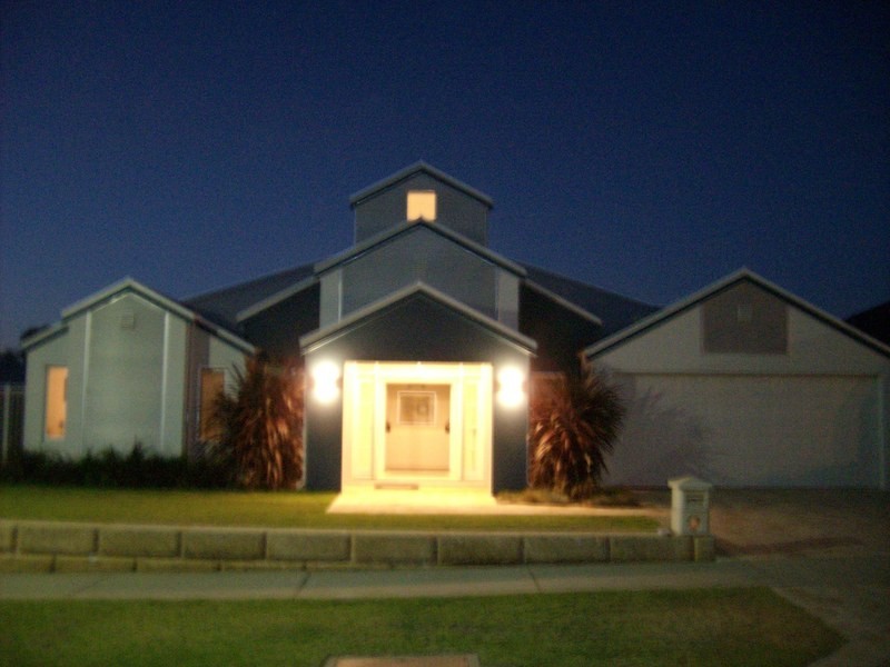 60 Chisholm Road, Dalyellup WA 6230