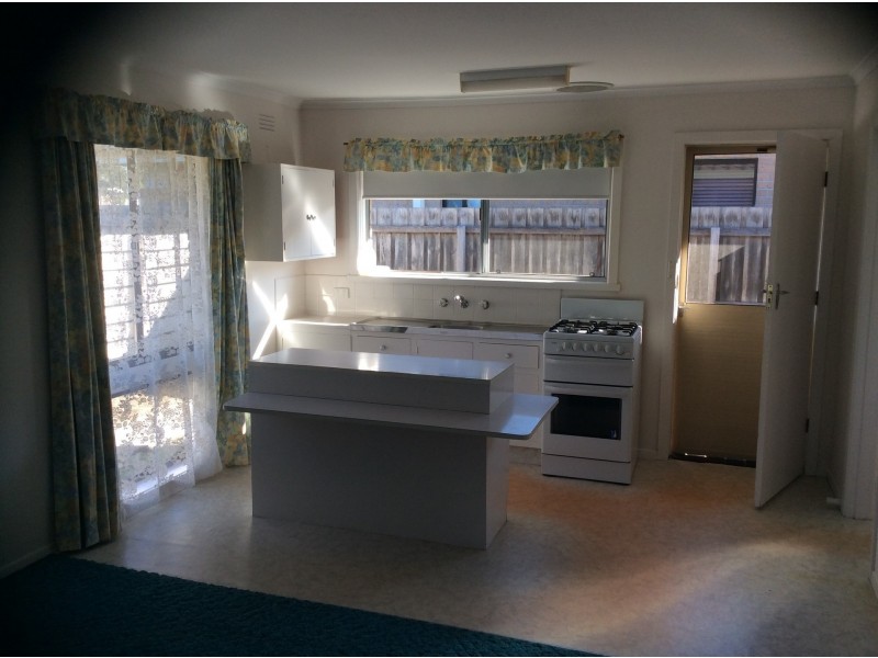 1/2-4 Morpeth Street, Newcomb VIC 3219