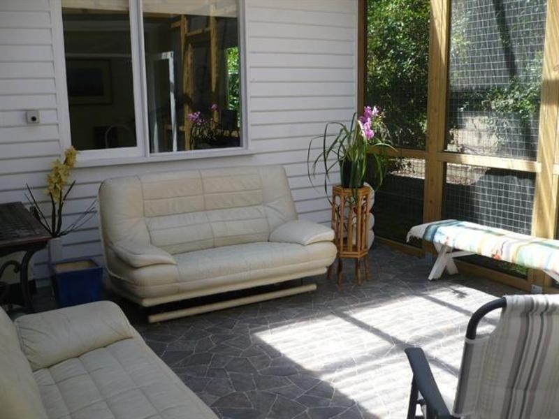 60 Derwent Avenue, Lindisfarne TAS 7015