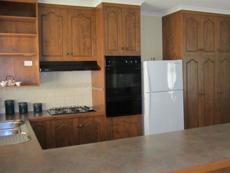 6 Pevensey Grove, Mildura VIC 3500