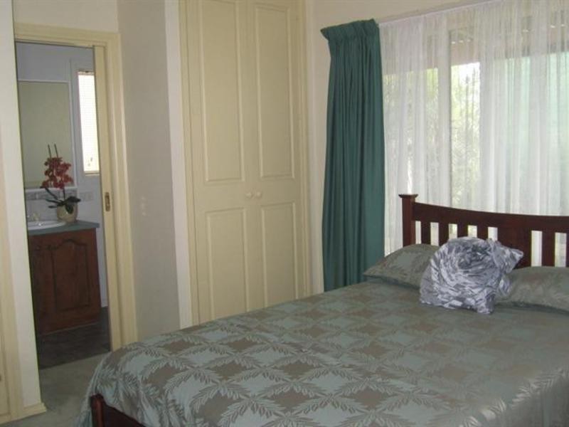 6 Pevensey Grove, Mildura VIC 3500