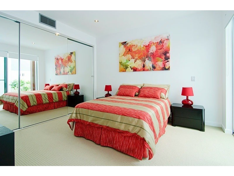 7529 Springfield Drive, Hope Island QLD 4212
