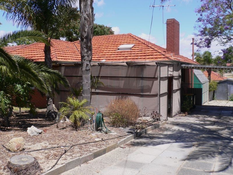 23 Caliban Way, Coolbellup WA 6163