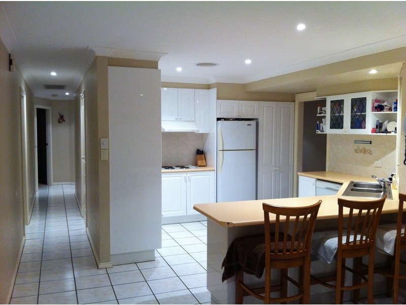 4 ACACIA DRIVE, Orange NSW 2800