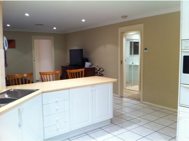 4 ACACIA DRIVE, Orange NSW 2800