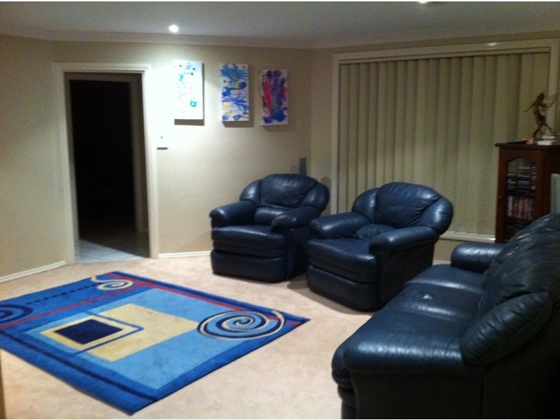 4 ACACIA DRIVE, Orange NSW 2800