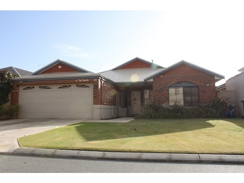 9 Novara Way, Stirling WA 6021