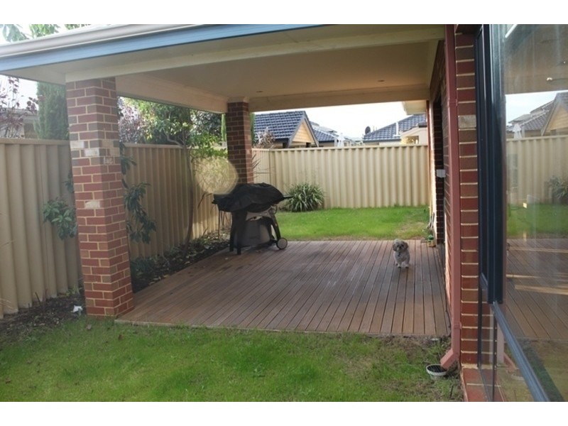 9 Novara Way, Stirling WA 6021