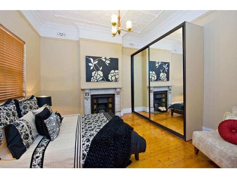 30 Leichhardt St, Leichhardt NSW 2040