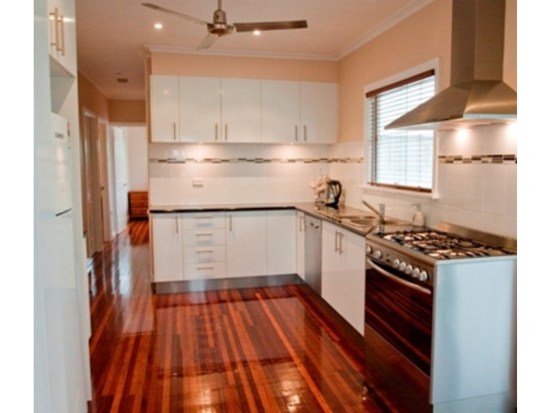 13 Howitt Street, North Ward QLD 4810