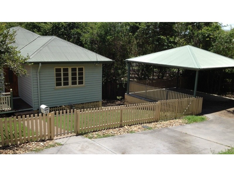 12 Bergin Street, Milton QLD 4064