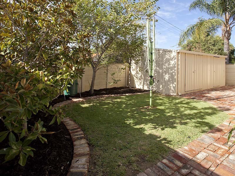 33 Broome St, South Perth WA 6151