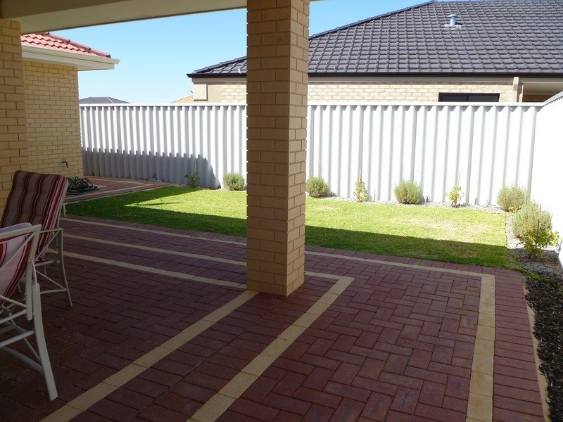 12 Cascarilla Road, Beechboro WA 6063
