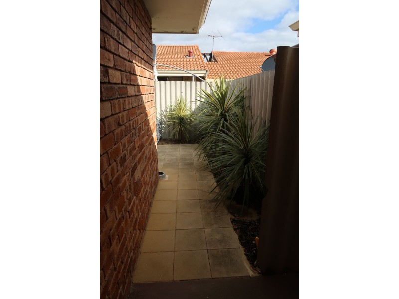 7/187 Tyler St, Tuart Hill WA 6060