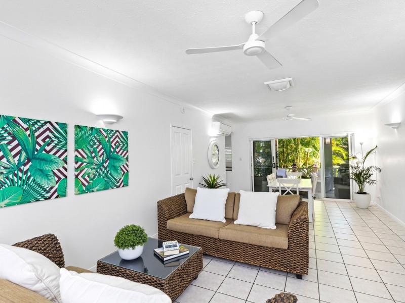 3/70-72 Cedar Road, Palm Cove QLD 4879