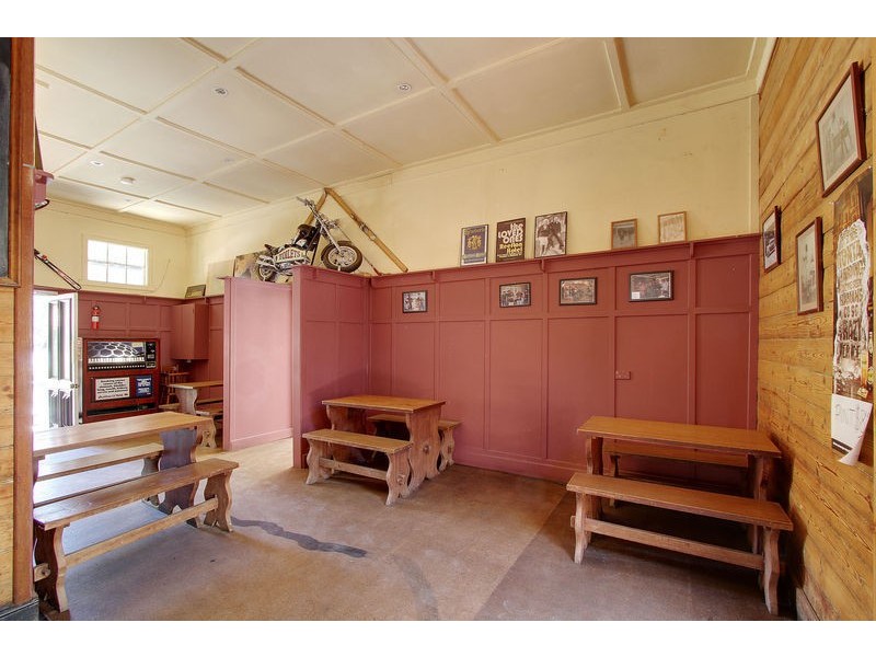 Woods Point Road, Mcmahons Creek VIC 3799