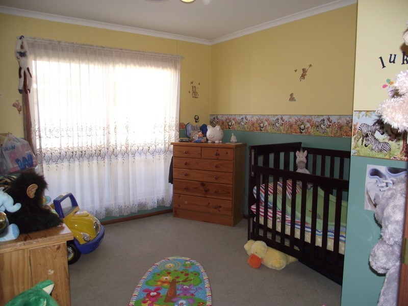 42 Sutton St, Cootamundra NSW 2590