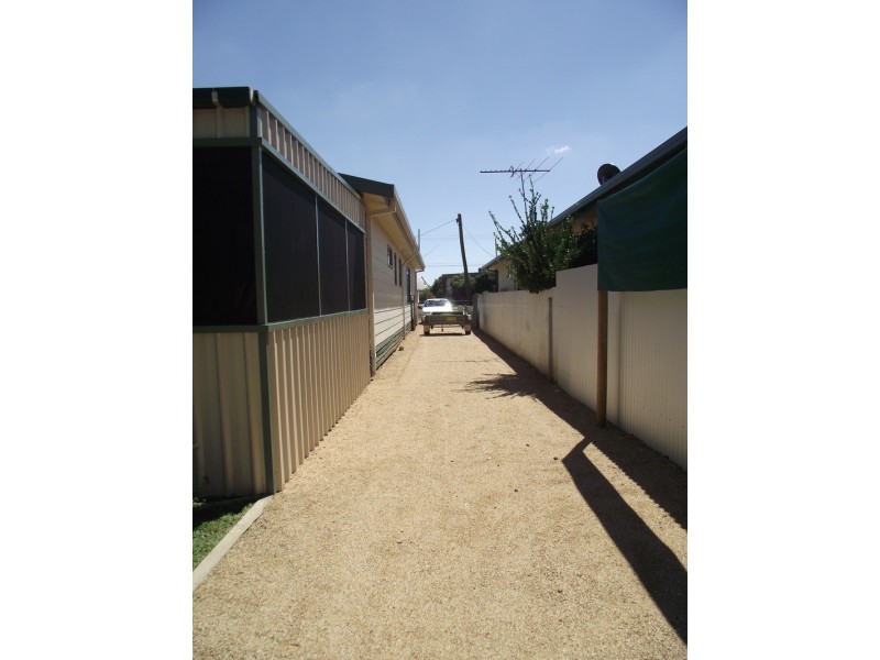 42 Sutton St, Cootamundra NSW 2590