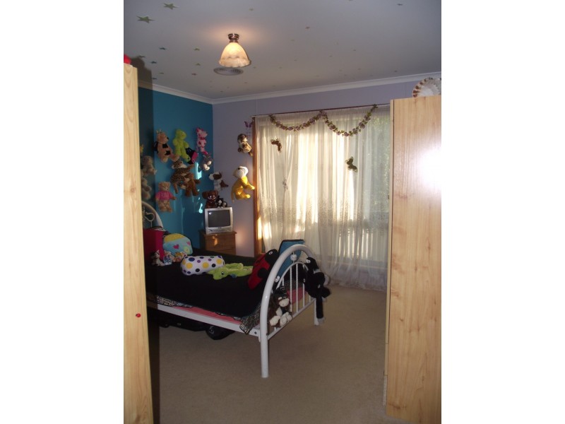 42 Sutton St, Cootamundra NSW 2590