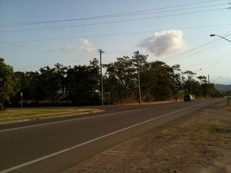 111 Railway Avenue, Railway Estate QLD 4810