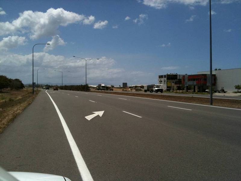 Lot 657, 663 Woolcock Street, Mount Louisa QLD 4814