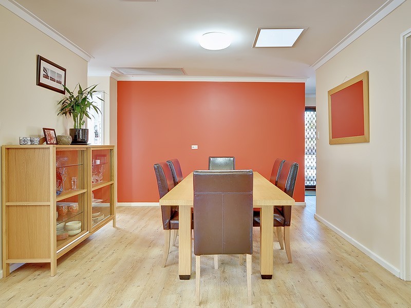 13 Dotterel Way, Yangebup WA 6164