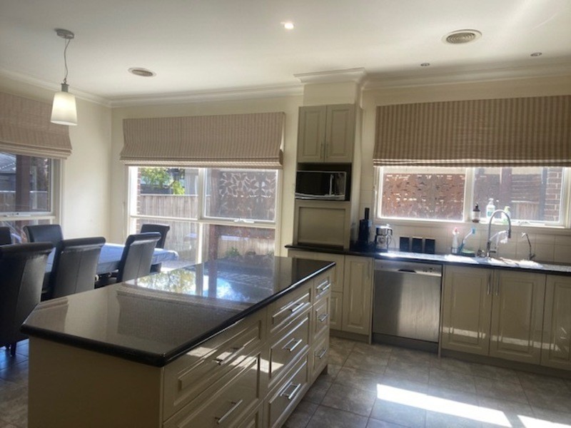 77 Ernest Jones Drive, Macleod VIC 3085