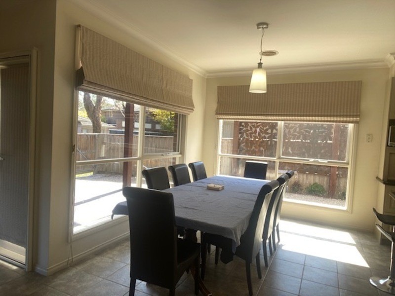 77 Ernest Jones Drive, Macleod VIC 3085