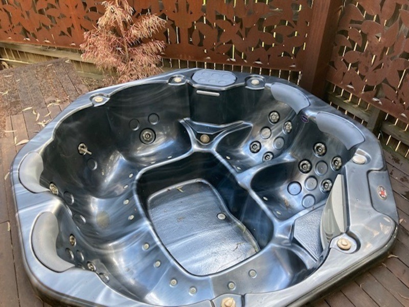 77 Ernest Jones Drive, Macleod VIC 3085