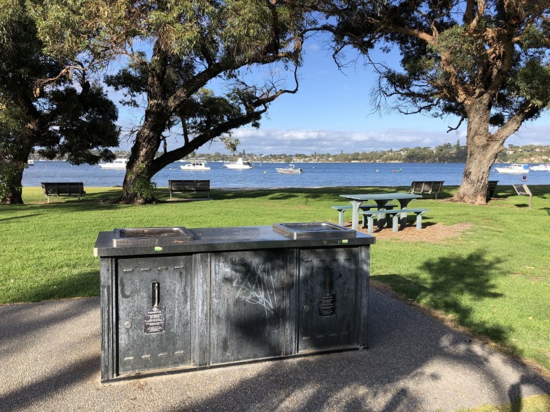 2/5 Goldsmith Road, Claremont WA 6010