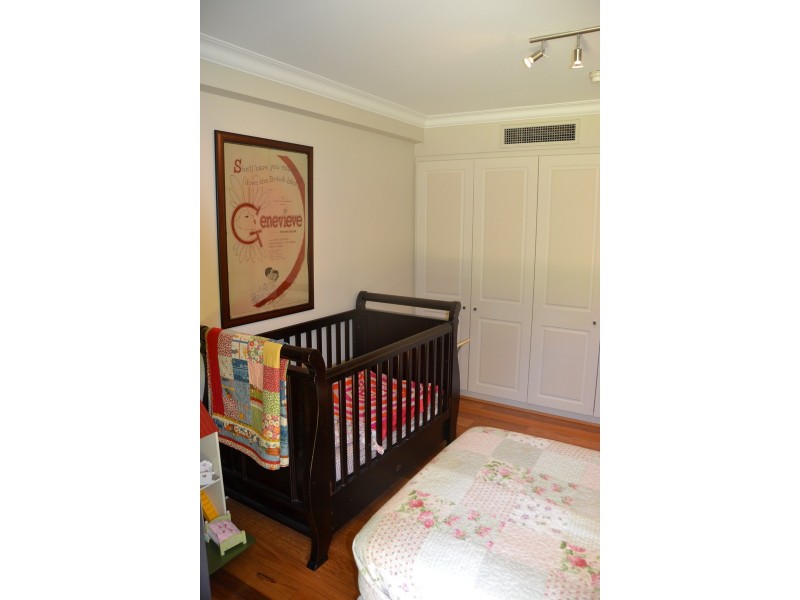 1/3 Park Avenue, Crawley WA 6009