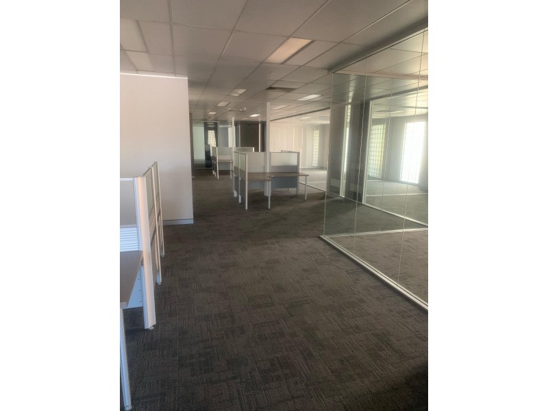 246 Old Clevland Road, Coorparoo QLD 4151