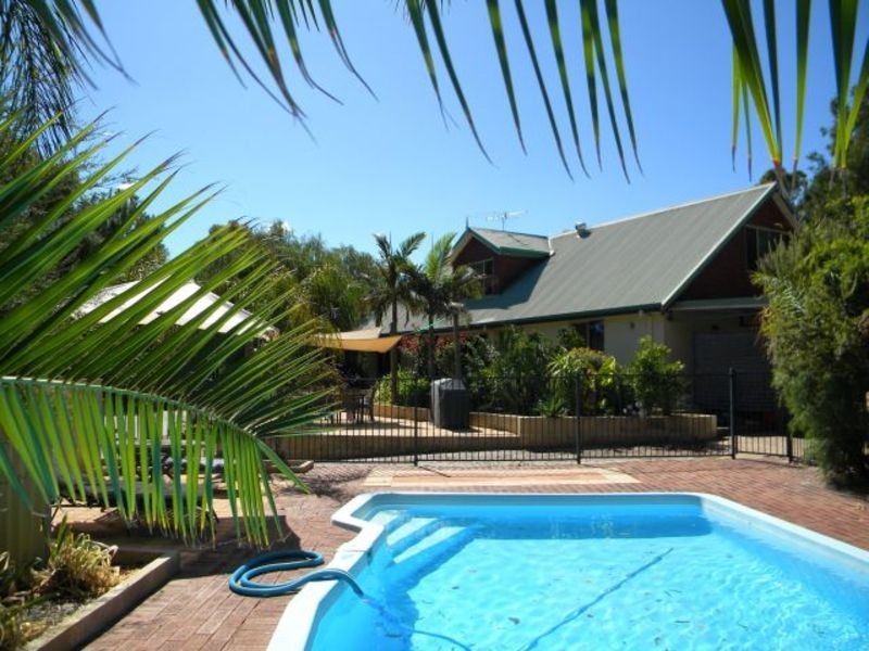 50 Adams Road, Mariginiup WA 6065